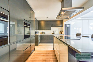 Photo 27- click for photo gallery